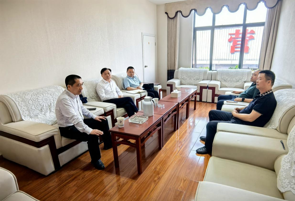 【園區(qū)動態(tài)】政企聯(lián)動共建川陜甘國際木材貿(mào)易中心